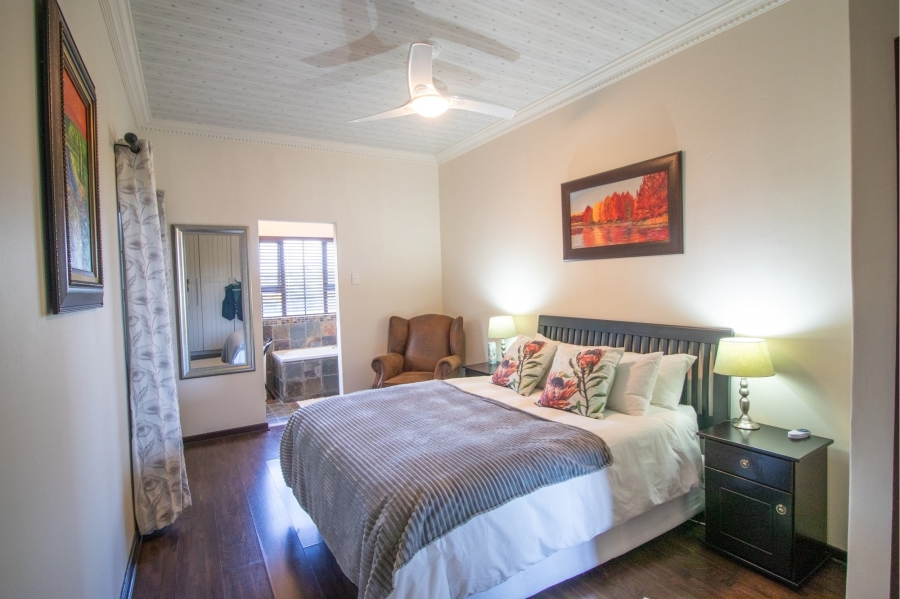 5 Bedroom Property for Sale in East London Rural Eastern Cape